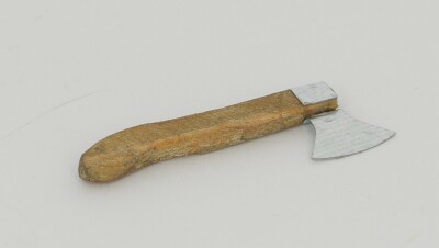 Krippenzubehör - Beil gebeizt 4cm