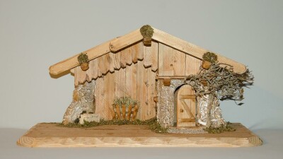Stall Hallein 15cm 75x35x37