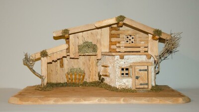 Stall Tirol 11cm 67x35x31 - Auslaufartikel!